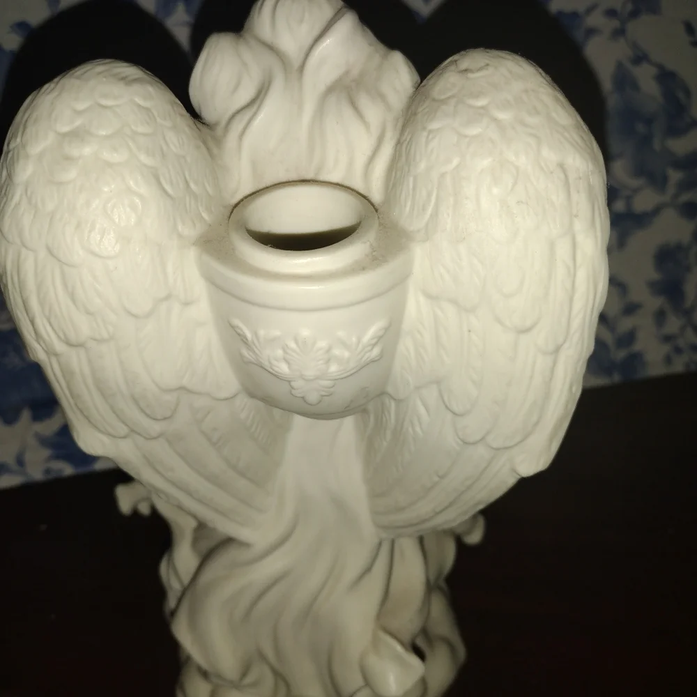 Beautiful Angel of Light PartyLite Taper Candle Holder - Picture 4 of 5